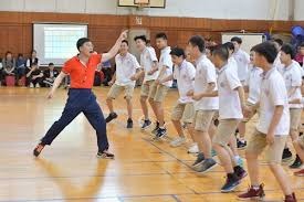 麻将后期稳比胡更值（麻将后期求稳胜过求胡）