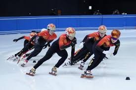 莱万谈苏亚雷斯#足球