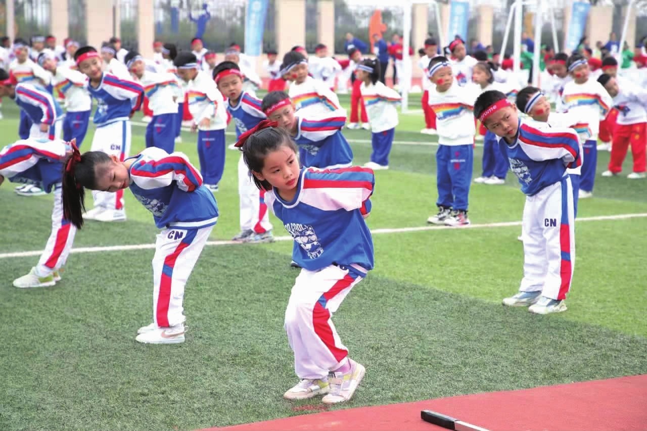 2025 赛季回顾：圣地亚哥教士终结者梅森·米勒单季飙出 120 次三振，刷新队史纪录