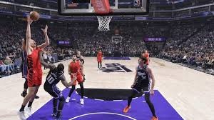 这绝对是林葳ncaa生涯之夜！全场14投8中砍下23分5助